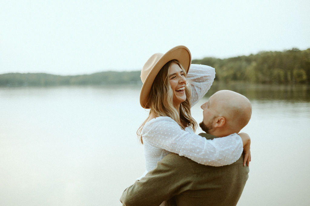 Stillwater, Minnesota Engagement Photos with Couple on the Beach